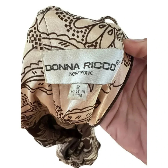 Donna Rico Brown 100% silk Halter Floral Maxi Dress beaded Size 2 - Picture 4 of 11